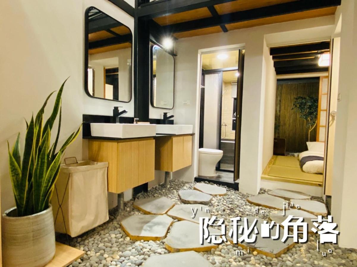 捉鳳凰 台南百年老宅包棟導覽民宿系列catchphoenix Centennial Guesthouse Tainan Exterior foto