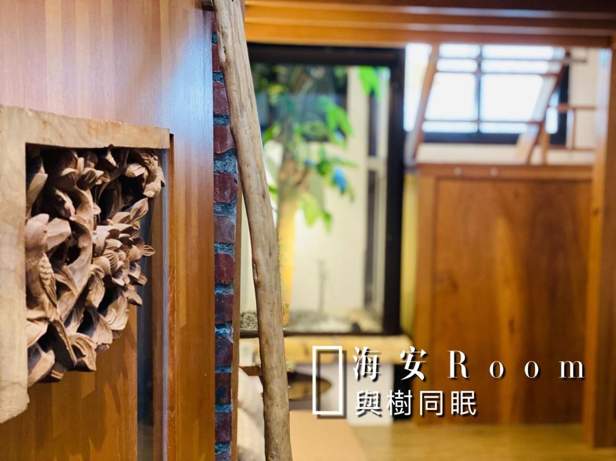 捉鳳凰 台南百年老宅包棟導覽民宿系列catchphoenix Centennial Guesthouse Tainan Exterior foto