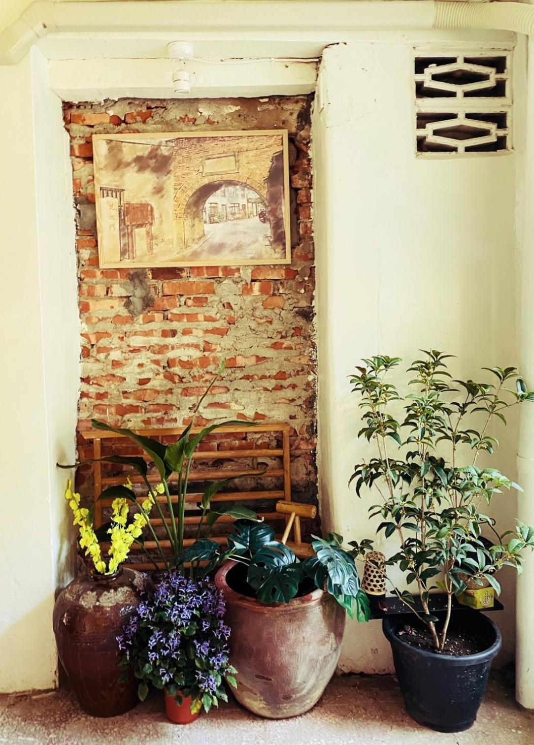 捉鳳凰 台南百年老宅包棟導覽民宿系列catchphoenix Centennial Guesthouse Tainan Exterior foto