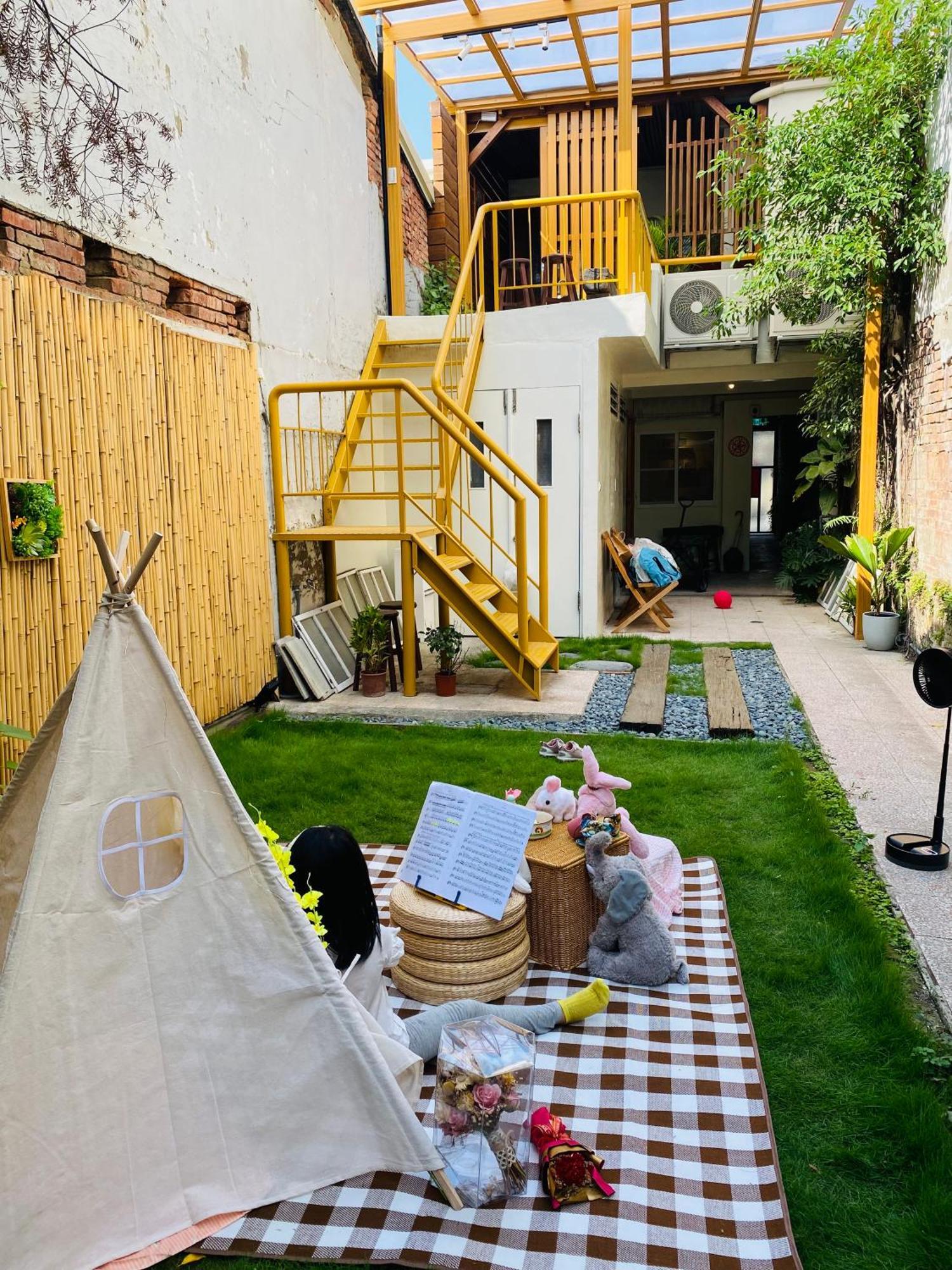 捉鳳凰 台南百年老宅包棟導覽民宿系列catchphoenix Centennial Guesthouse Tainan Exterior foto